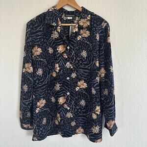 Impressions Womens Shirt L 14-16 Button Down Floral Animal‎ print Blue